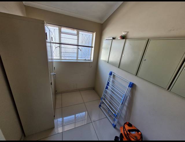 350M² OFFICE TO LET IN PARKDENE